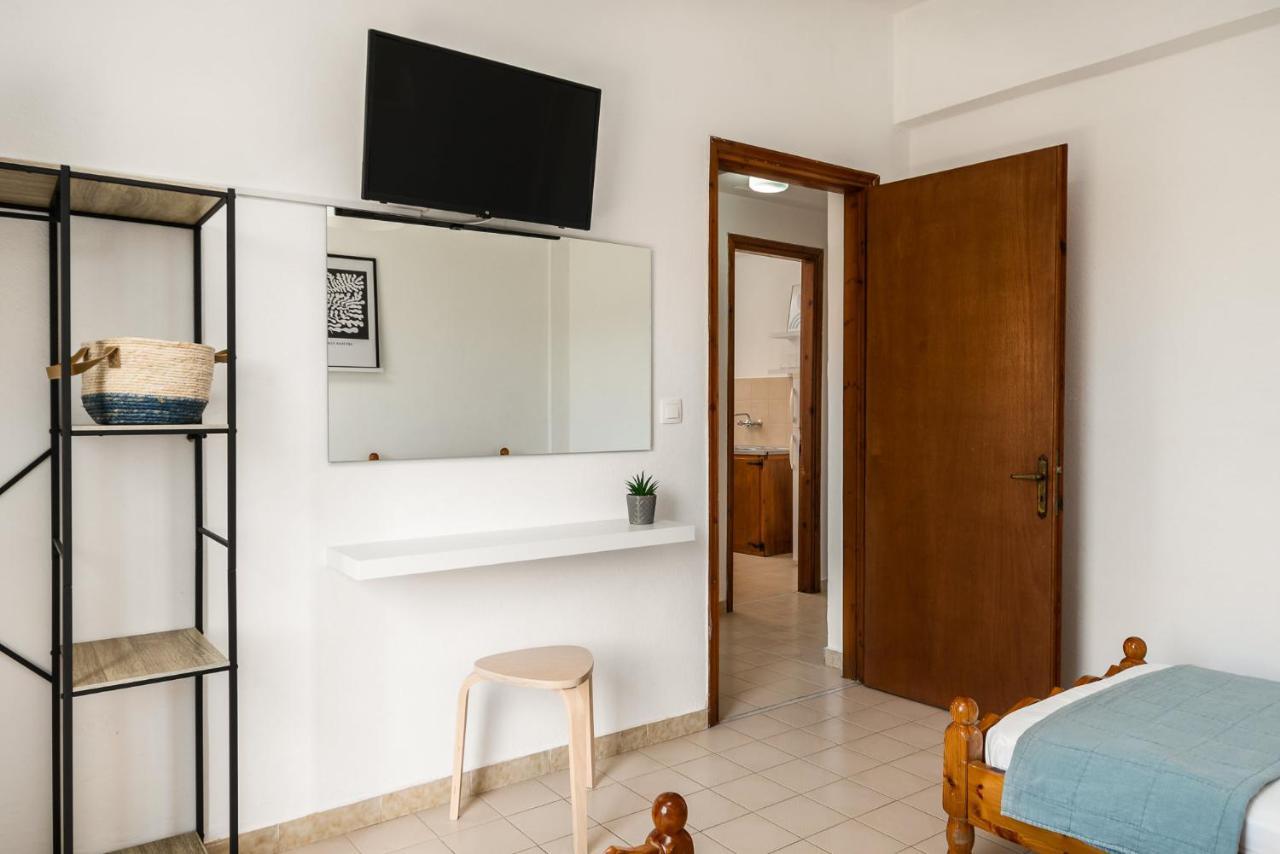 The Springfield Corner Apartments By Konnect Ypsos Exteriér fotografie