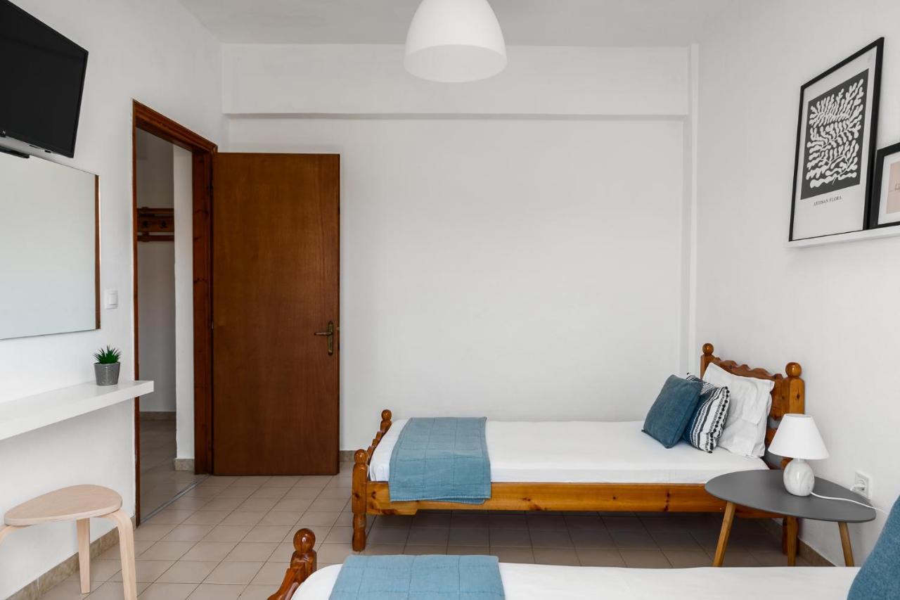 The Springfield Corner Apartments By Konnect Ypsos Exteriér fotografie