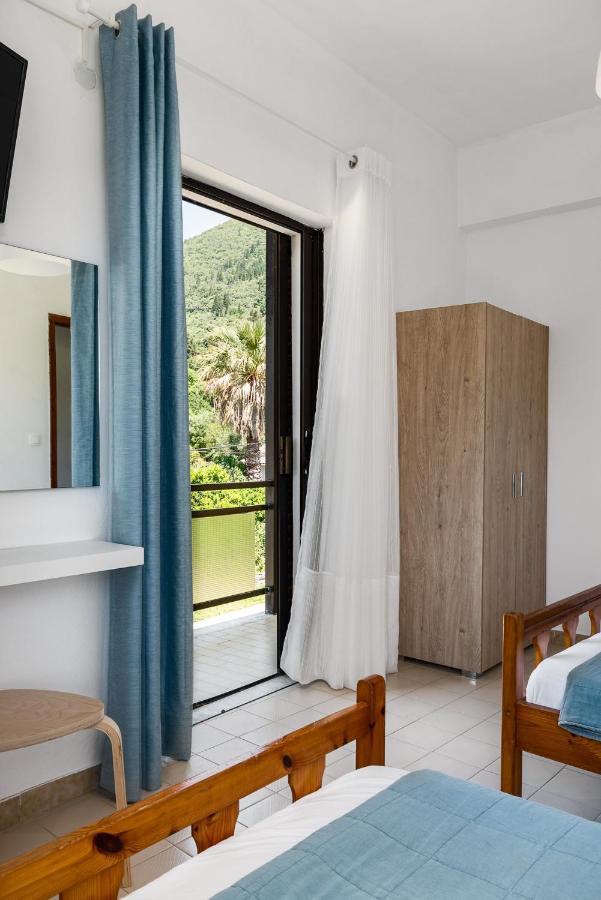 The Springfield Corner Apartments By Konnect Ypsos Exteriér fotografie